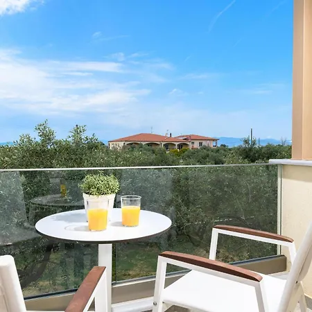 Olea Luxury Apartmán *